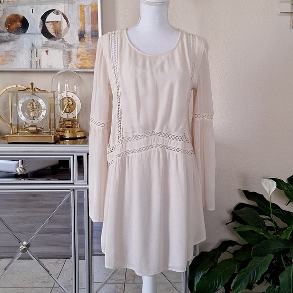 Amuse Society Crochet Boho Mini Dress Cream White Size M $105 - Picture 2 of 6